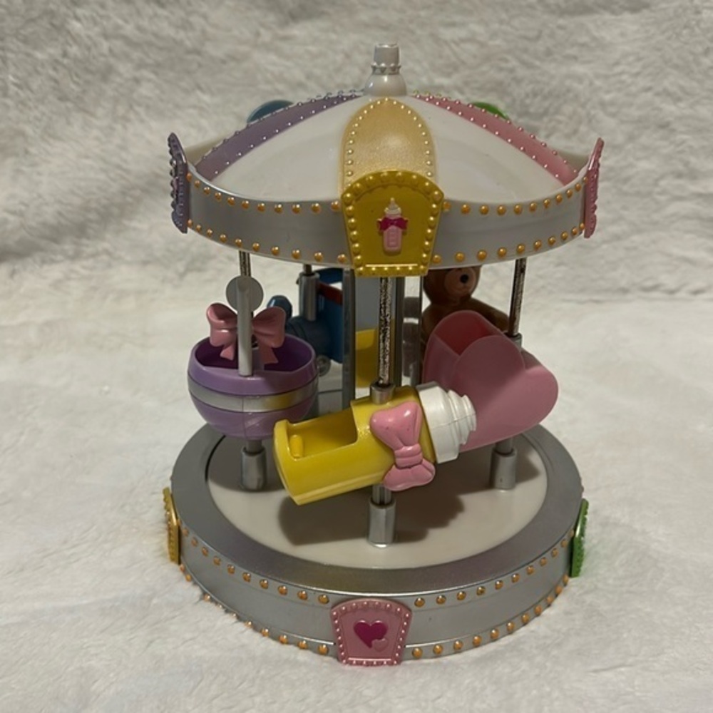 MGA Entertainment Carousel Merry Go Round Windup 5sies Quintuplets Nursery Decor